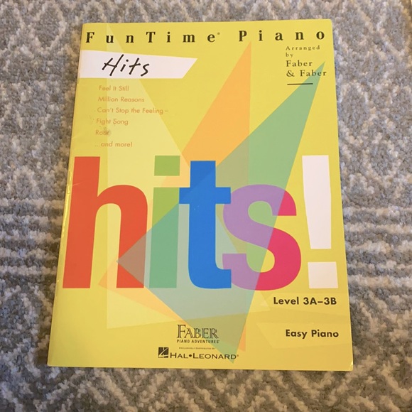 Piano books - Picture 1 of 3